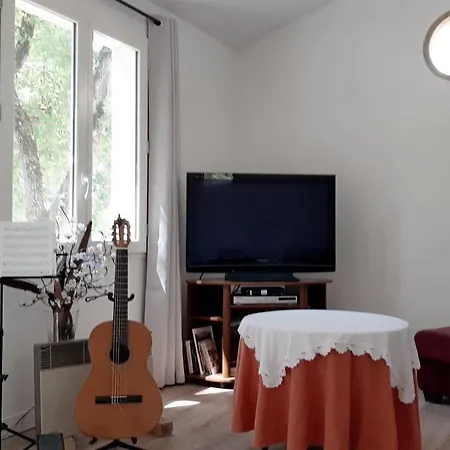 Le Cabanon Sainte-Croix-a-Lauze