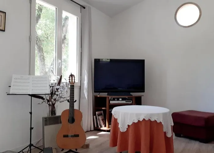 Le Cabanon Sainte-Croix-a-Lauze